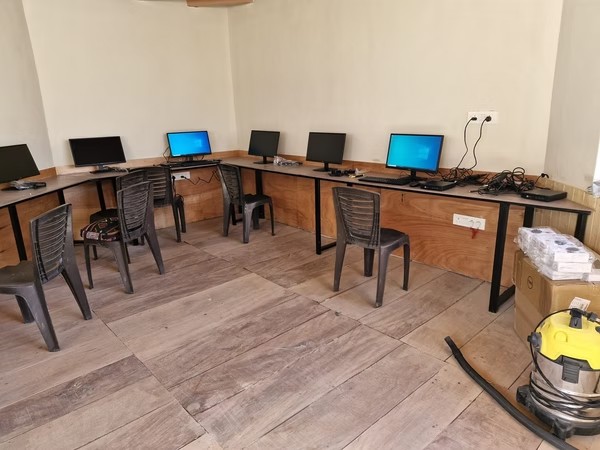 Ladakh 09/2024 — Nouvelle salle informatique